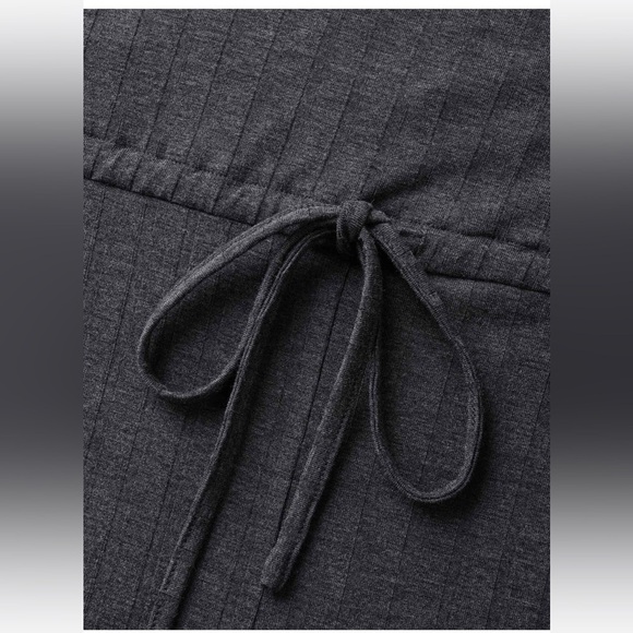 BloomChic Dolman Sleeve Asymmetrical Neck Drawstring Waist Short Rompers XL us14 - Picture 4 of 7